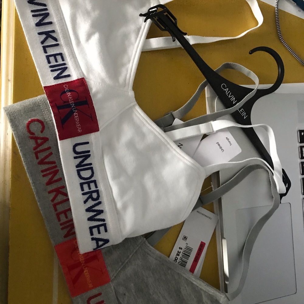 2 pieces Calvin Klein underwear bras
